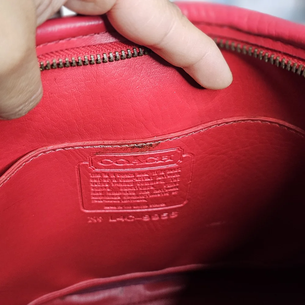 Vintage Coach Soho Red Leather Baguette / Hobo Bag (No. L4C-9956) - Picture 16 of 16